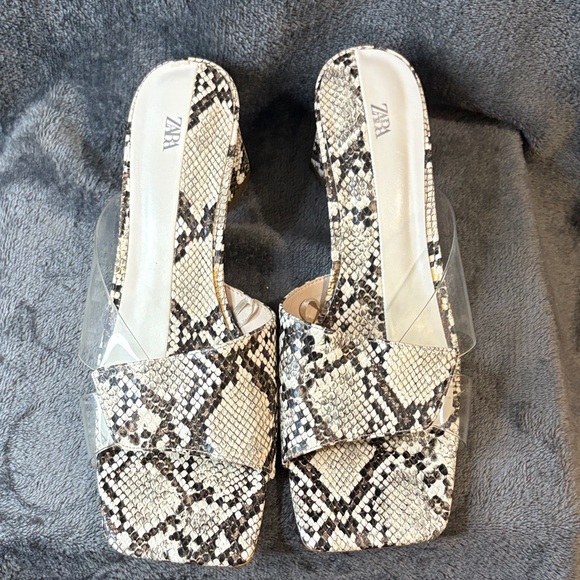Zara Women's Snakeskin Mules - Black and Cream - Picture 9 of 10